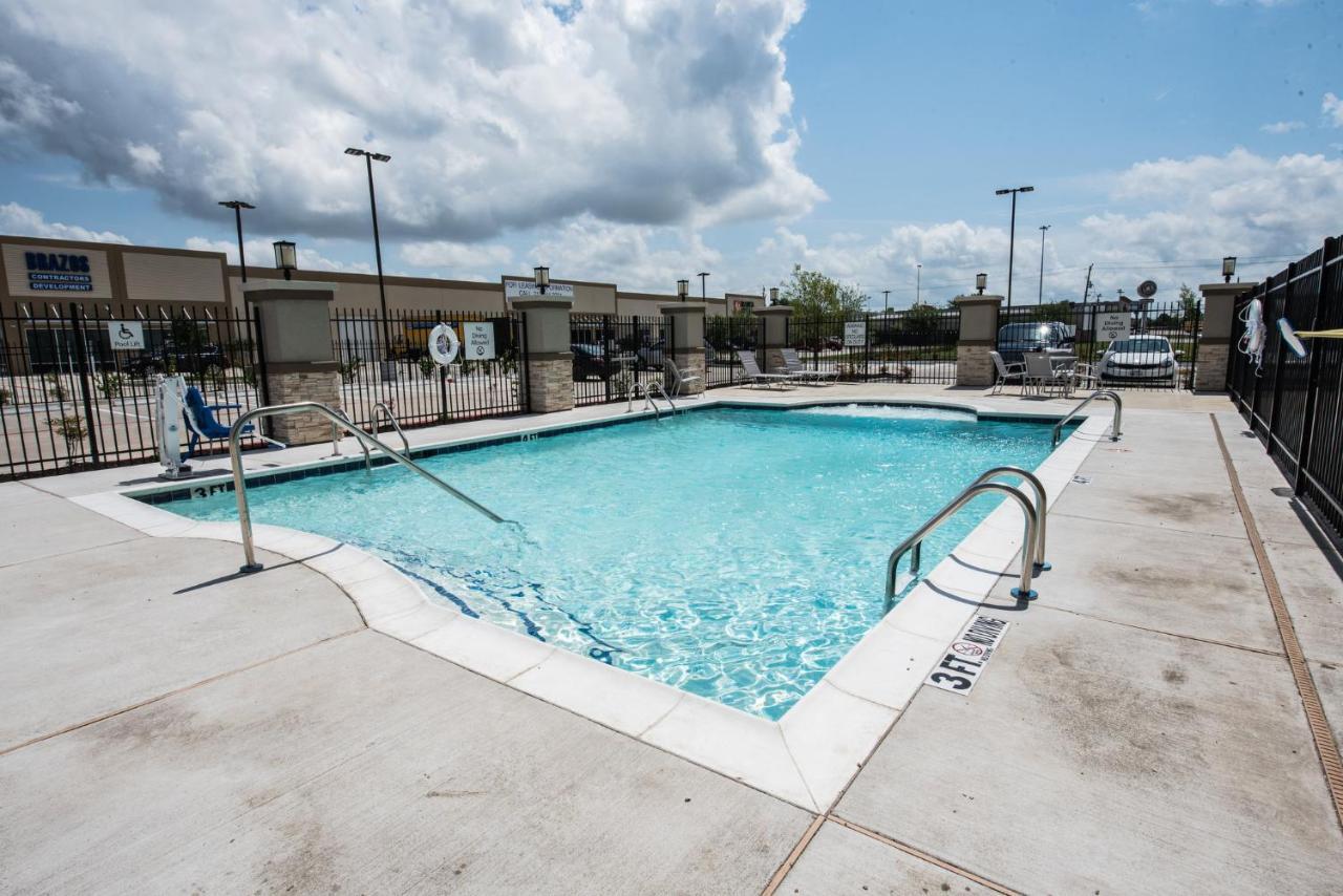 Holiday Inn Express & Suites Houston - Hobby Airport Area By Ihg Экстерьер фото